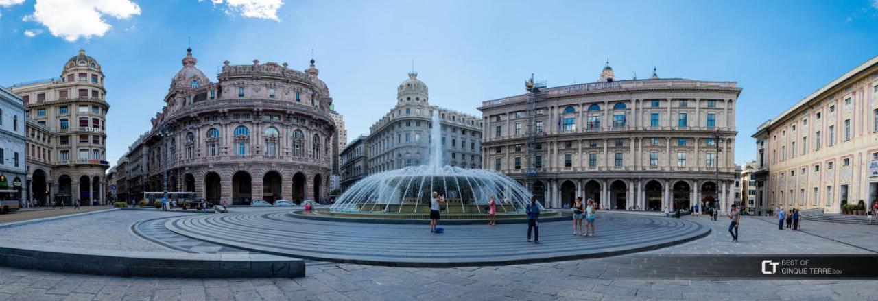 San Lorenzo Cathedral Genoa Bagian luar foto